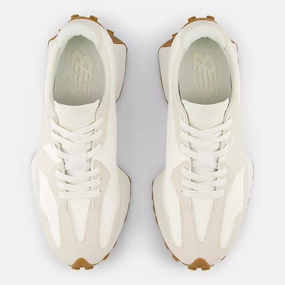 Women’s Athleisure New Balance 327 - Picture 4 of 6